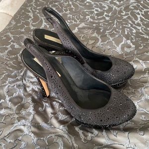 BCBG Vero Cuoio Black Stud/Rhinestone Pumps
$30!!!